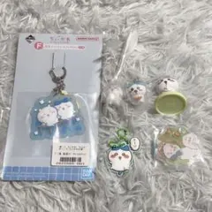 ハチワレ　マスコット　キーホルダー　フィギュア