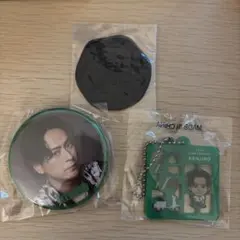 三代目　ステッカーセット、カラーアクリルキーホルダー、缶バッジ　山下健二郎