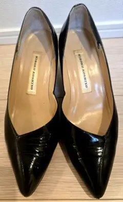 コシノヒロコ HIROKO KOSHINO パンプス 黒　24cmのサムネイル