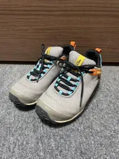 Item thumbnail for item 09e24fd1-4c79-4cf5-bbd0-604b326ff35a