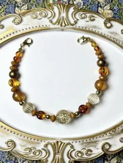 Item thumbnail for item eb8618a8-aef0-4f49-acad-cbb39bd58585