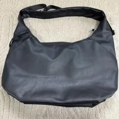 GU コクーンショルダーバッグのサムネイル