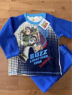 新品未使用　トイストーリー　バズ　パジャマ　上下　長袖　長ズボン　裏起毛　110