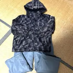 120センチ　スキーウェア　上下セット　ゼビオ