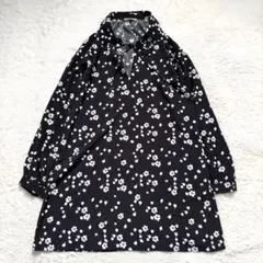【美品】セオリーリュクス 花柄ブラウス オーバーサイズ ブラック 38のサムネイル