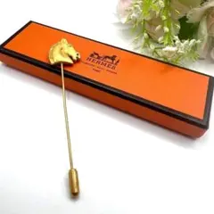 【極美品】エルメス ピンブローチ ホース 馬 ゴールド金具のサムネイル