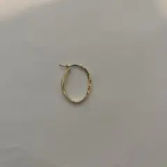 アガット　10k フープピアス　ねじれ　片方