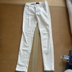 リーバイス　SOMETHING ホワイト スキニーデニム 28X30
