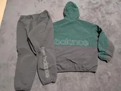 new balance ジャージ上下セット グリーン/グレー、