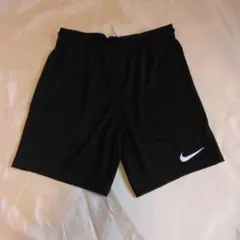 Nike サッカーパンツ　M