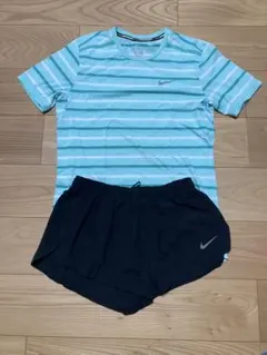 Nike DRI-FIT 水色ストライプTシャツと黒ショートパンツセット L
