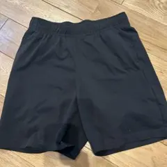 【12/16まで特価】 GU ACTIVE 黒 ショートパンツ Sサイズ