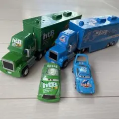 カーズ　トミカ　チック　キング　トレーラーまとめ売り