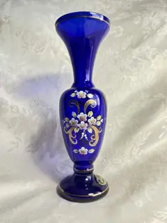 ボヘミアグラス　一輪挿し　ハンドメイド　チェコで購入