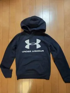 アンダーアーマー トップス