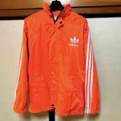 adidasナイロンジャケット オレンジ