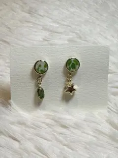 ピアス