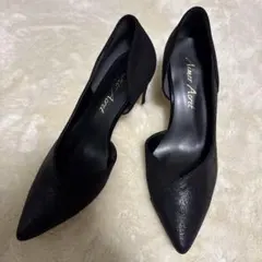 エレガント ブラック ポインテッドトゥパンプス　Aimer Acret