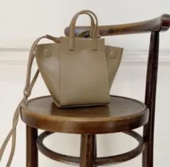 Item thumbnail for item d9046f0d-9385-4a03-ade8-b92ac653ae88