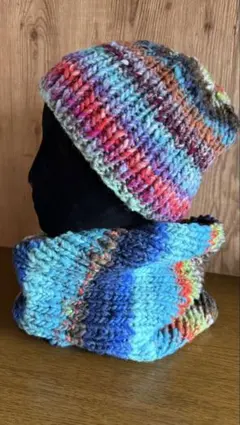 カラフルニット帽とスヌードセット