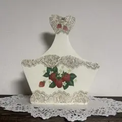 トールペイントに　苺コーヒーフィルター　苺雑貨