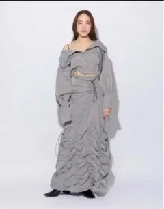 新品未使用 melt the lady メニードロスト セットアップ トップスのサムネイル