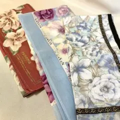 【新品】LANVIN renoma Valentinoハンカチ 花柄のサムネイル