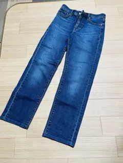 UNIQLO スリムストレートデニム ハイライズ サイズ23