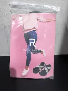 Runway Cure Sole 着圧ソックス L size - メルカリ