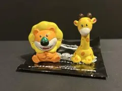 たべっ子どうぶつ　映画入場特典　フィギュア　らいおん　きりん