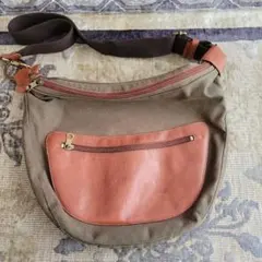 IL BISONTE ショルダーバッグ