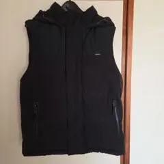ZARA フード付き ブラック 中綿ベスト