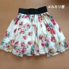 花柄 フレアミニスカート ウエストゴム　レトロデザイン