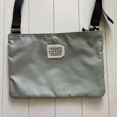 Item thumbnail for item 9246d0ec-8428-433a-9645-cd1d6291abba