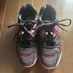 テニスシューズ（オムニクレー）