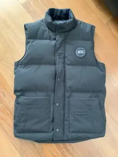 極美品 カナダグース ダウンベスト L チャコールグレー ブラックレーベル 2025年最新】カナダグース ブラックレーベル ベストの人気アイテム