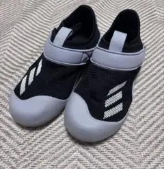 adidas キッズサンダル 黒/グレー　20.0㎝
