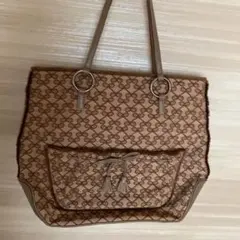 Item thumbnail for item 35ca7841-d664-4e4b-a0cc-b2a2057b67da