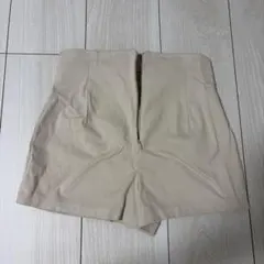 Dholic ハイウエスト　ショートパンツのサムネイル