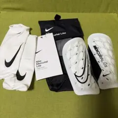 ナイキ　レガース　サイズMのサムネイル
