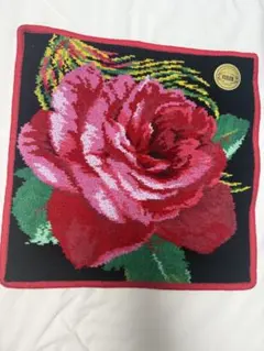 新品未使用　FEILER70周年　ウォッシュタオル　ハンカチ　バラ　花　黒　赤