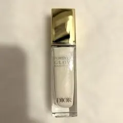 DIOR スキンフォーエバーグロウ　マキシマイザー001