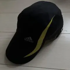 adidas  ランニングキャップ　黒✖️黄色