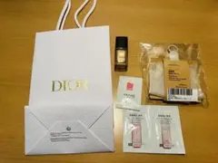DIOR ヴェルニ513(ショッパー無印良品　泡だてネット➕化粧品サンプル付き)