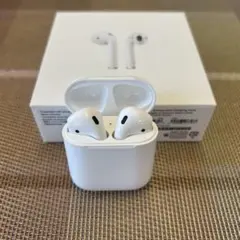 Apple AirPods 第2世代 動作確認済み 正規品 箱・付属品ありのサムネイル