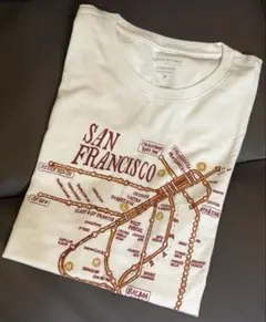 新品未使用★BANANA REPUBLIC グラフィックTシャツ　Mサイズ