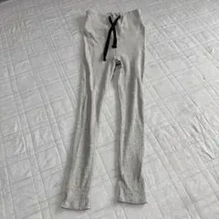 マタニティ　レギンス