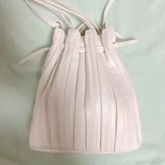 ZARA プリーツ巾着バッグ