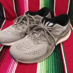 asics GEL-KAYANO28 グレー ランニングシューズ　26cm