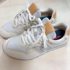 ニューバランス　996 アイボリー